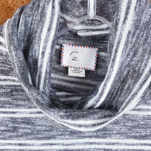 POSTMARK Womens Sweater Small Gray White Stripe Oversized Dolman ANTHROPOLOGIE - Picture 2 of 9
